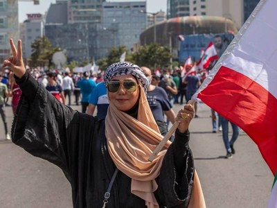 Lebanon protesters block roads over worsening poverty