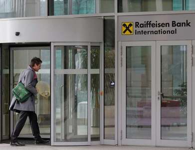 Raiffeisen to distribute up to half its profits in medium term