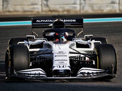 Japanese rookie Tsunoda vows to attack in F1 debut