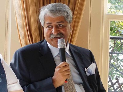 Qamar expresses concern on current import of wheat