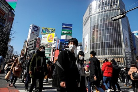 Japan unveils steps to back financing at bigger firms hit by pandemic