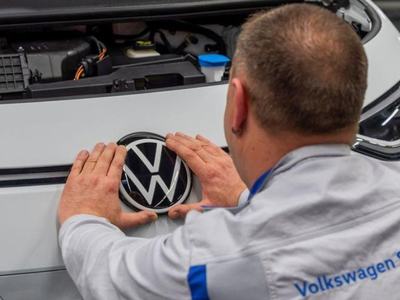VW's Skoda to invest 2.5bn euros in new technologies over next five years
