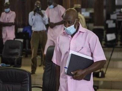 Hotel Rwanda 'hero' refuses trial, star US witness takes stand