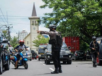 Indonesia cathedral rocked by bomb on Palm Sunday in 'act of terror'