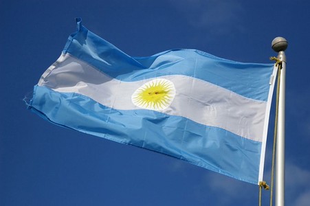 Argentina Jan economic activity falls 2% y/y, misses forecasts