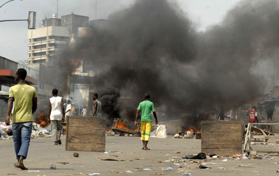 Heavy gunfire heard near presidency in Niger's capital