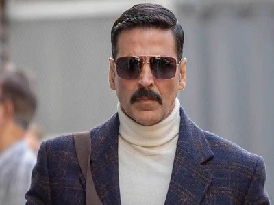 Bollywood star Akshay Kumar tests positive as India virus surge worsens