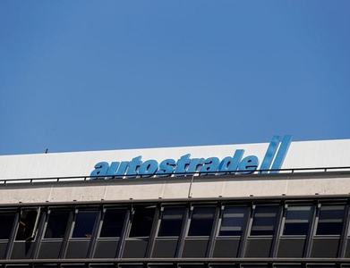 Spain's ACS confirms bid for Atlantia's stake in motorway unit