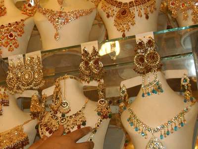 Jewelery exports increase 103.48pc Jewelery exports increase 103.48pc
