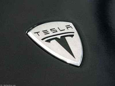 Tesla can be fooled into unmanned driving: report