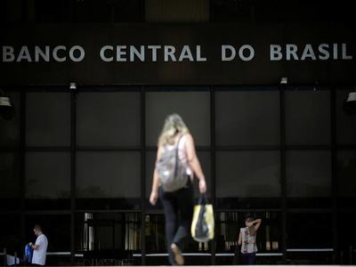 Brazil readies another sharp rate hike, with inflation at 4-year high