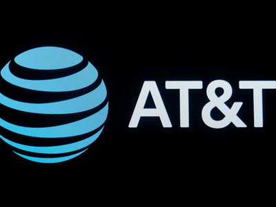 AT&T, Discovery in talks to combine content assets