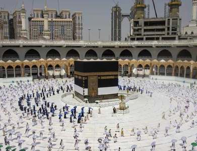 Pilgrims flock to Mount Arafat in high point of pandemic-era Hajj Pilgrims flock to Mount Arafat in high point of pandemic-era Hajj