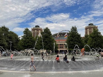 'Dangerous' heatwave hits Athens again 'Dangerous' heatwave hits Athens again