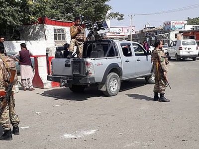 Taliban enter Afghan capital, president and diplomats flee