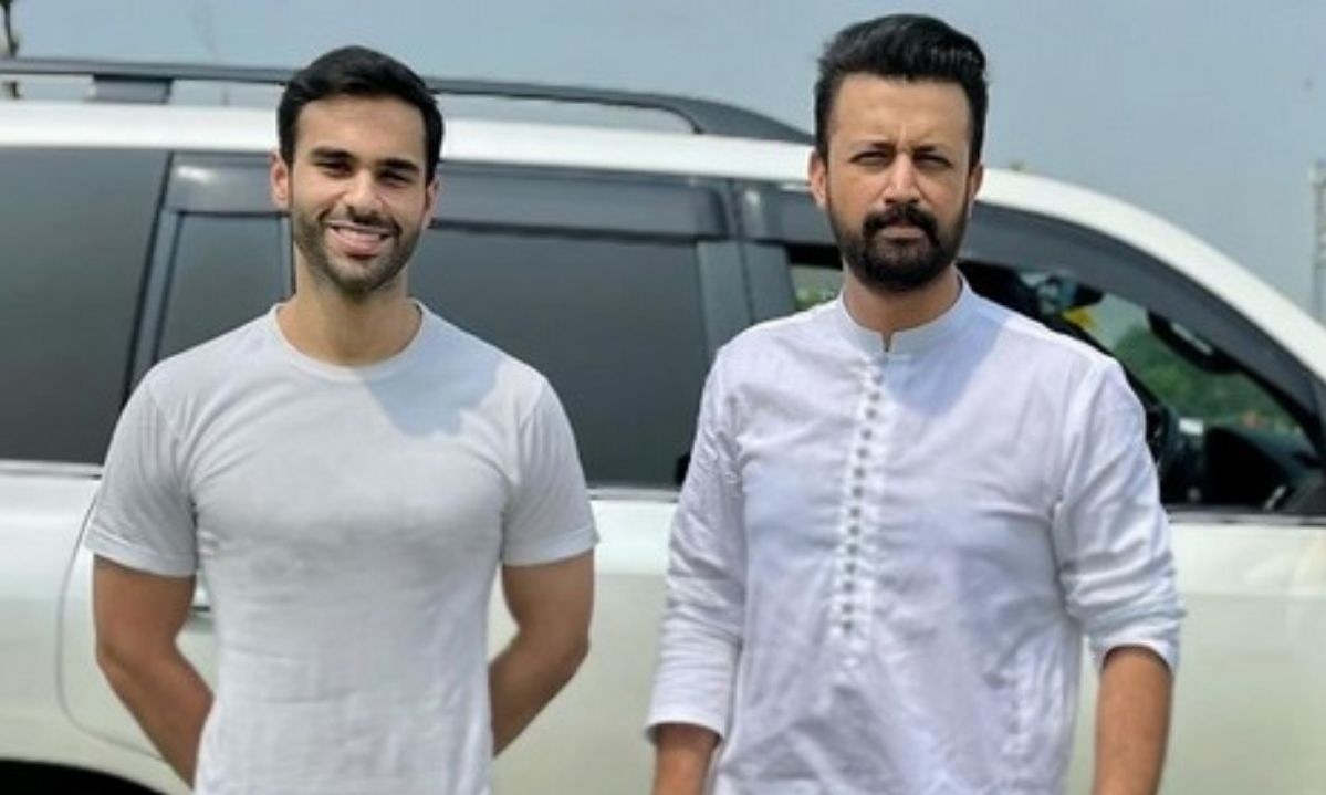 Atif Aslam, Ameer Gilani collaborate for new song