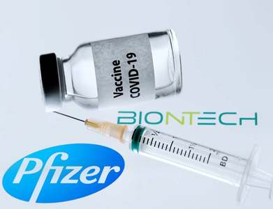 Pfizer/BioNTech COVID-19 vaccine effectiveness drops after 6 months