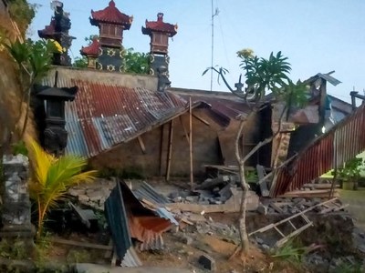 Earthquake of magnitude 4.8 strikes Bali, kills three