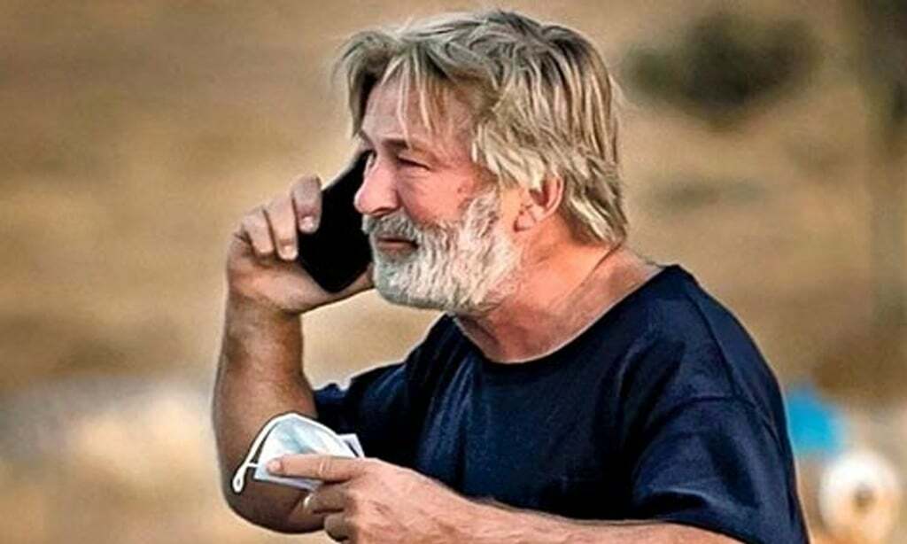 Alec Baldwin fatally shoots cinematographer in on-set tragedy