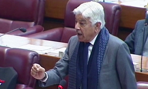 Opposition criticises govt's plan to table mini-budget in NA