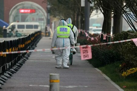 How China is keeping to its strict 'zero Covid' strategy