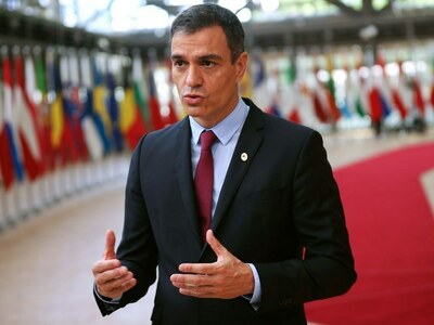 Spain's Sanchez suggests tracking pandemic differently as COVID lethality has fallen