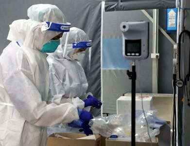 French Senate approves latest COVID measures and vaccine pass