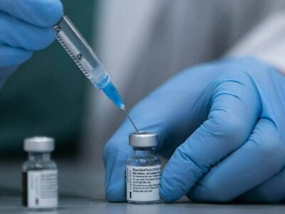 India daily COVID-19 case count touches 8-month peak, 314 deaths