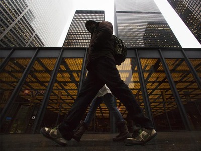 Canadian home prices climb 0.8% in December