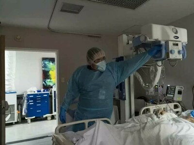 Italy reports 138,860 COVID cases on Sunday, 227 deaths