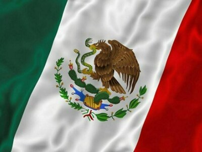 Mexico road accident leaves at least 13 dead
