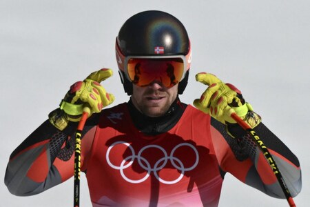 Love in the time of corona: Mountain 'tease' for Kilde and Shiffrin