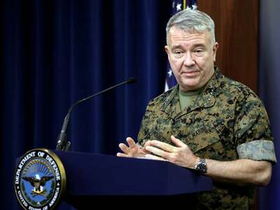 IS chief did not fight, was offered chance to surrender: US general