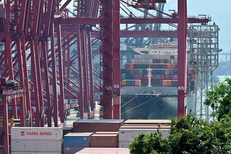 Thai shippers group sees Q1 exports up 5% y/y
