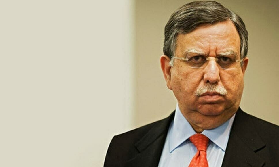 Cannot sustain 'artificially' kept low petrol prices: Shaukat Tarin
