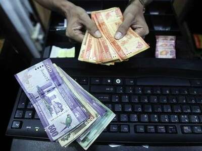 Sri Lanka says it won't rush to IMF despite rising economic risks