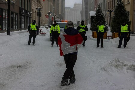 Show of force in Ottawa as police clear main protest hub