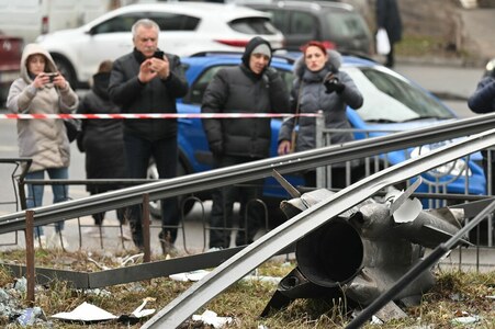 Bloodshed and tears as eastern Ukraine faces Russian attack