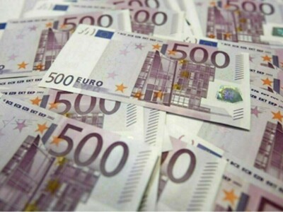 Euro mired while Ukraine war weighs on growth