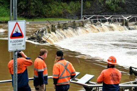Australia flood toll rises to 20 as thousands evacuate Sydney