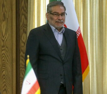 Iran says lack of US decision on nuclear deal complicates talks