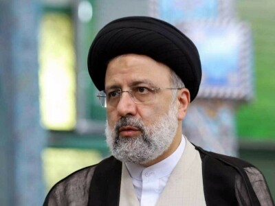 Iran&rsquo;s Raisi says Tehran will not back down from its red lines in Vienna nuclear talks