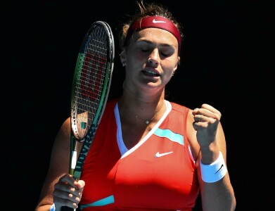 Paolini shocks Sabalenka, 2021 Indian Wells champ Badosa wins