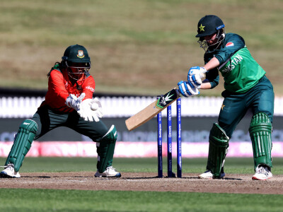 Sidra Ameen becomes first Pakistani woman to score century in World Cup