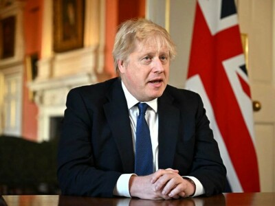 British PM meets Saudi, UAE leaders as war roils oil prices