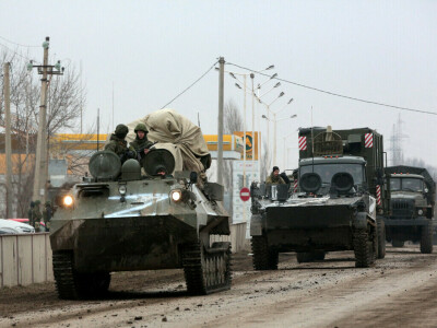Train station targeted in Ukraine refugee hub near Mariupol
