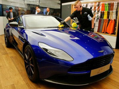 Aston Martin launches 'swan song' V12 Vantage before going electric