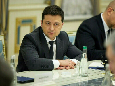Zelenskiy urges Germany: tear down wall dividing free and unfree Europe
