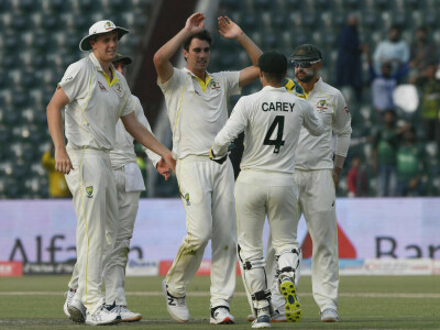 Cummins, Starc put Australia in control in third Pakistan Test