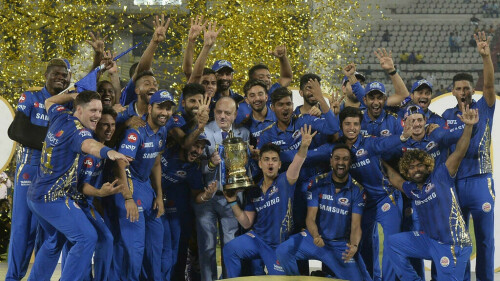 Expanded IPL returns to India, but crowds remain under Covid curbs